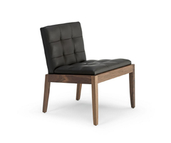 Кресло, модель «BEVER ARMCHAIR»
